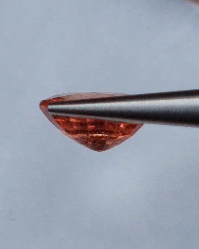 พลอย ออเรนจ์ แซฟไฟร์ Orange Sapphire 1.15 กะรัต (Cts.) พลอยแท้ อัญมณีมงคลประจําวันเกิด เครื่องประดับพลอย