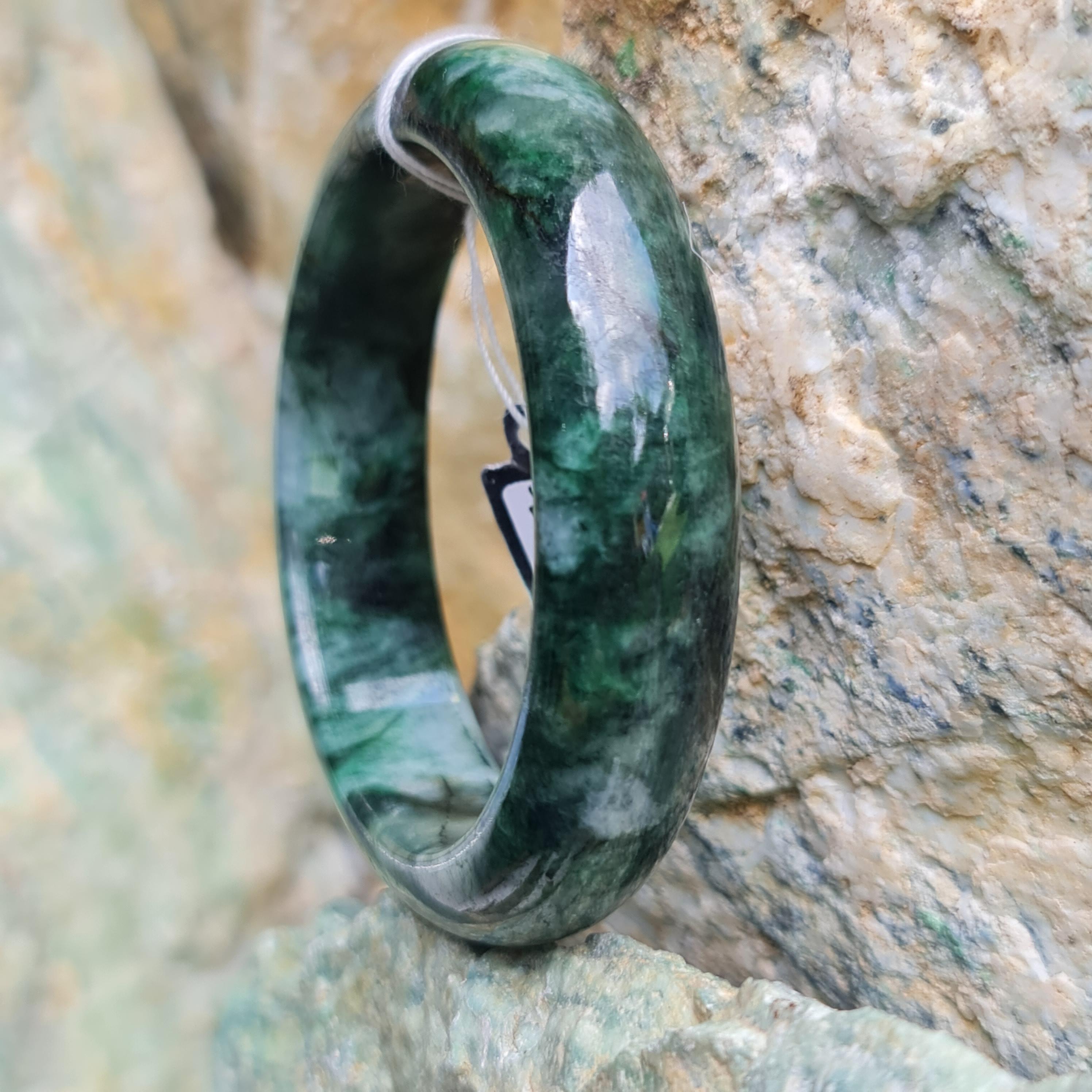 JB6804099 หยก พม่า แท้ Jade กำไลหยก 56.9 มม. (Jadeite bracelet) พม่า (Myanmar)