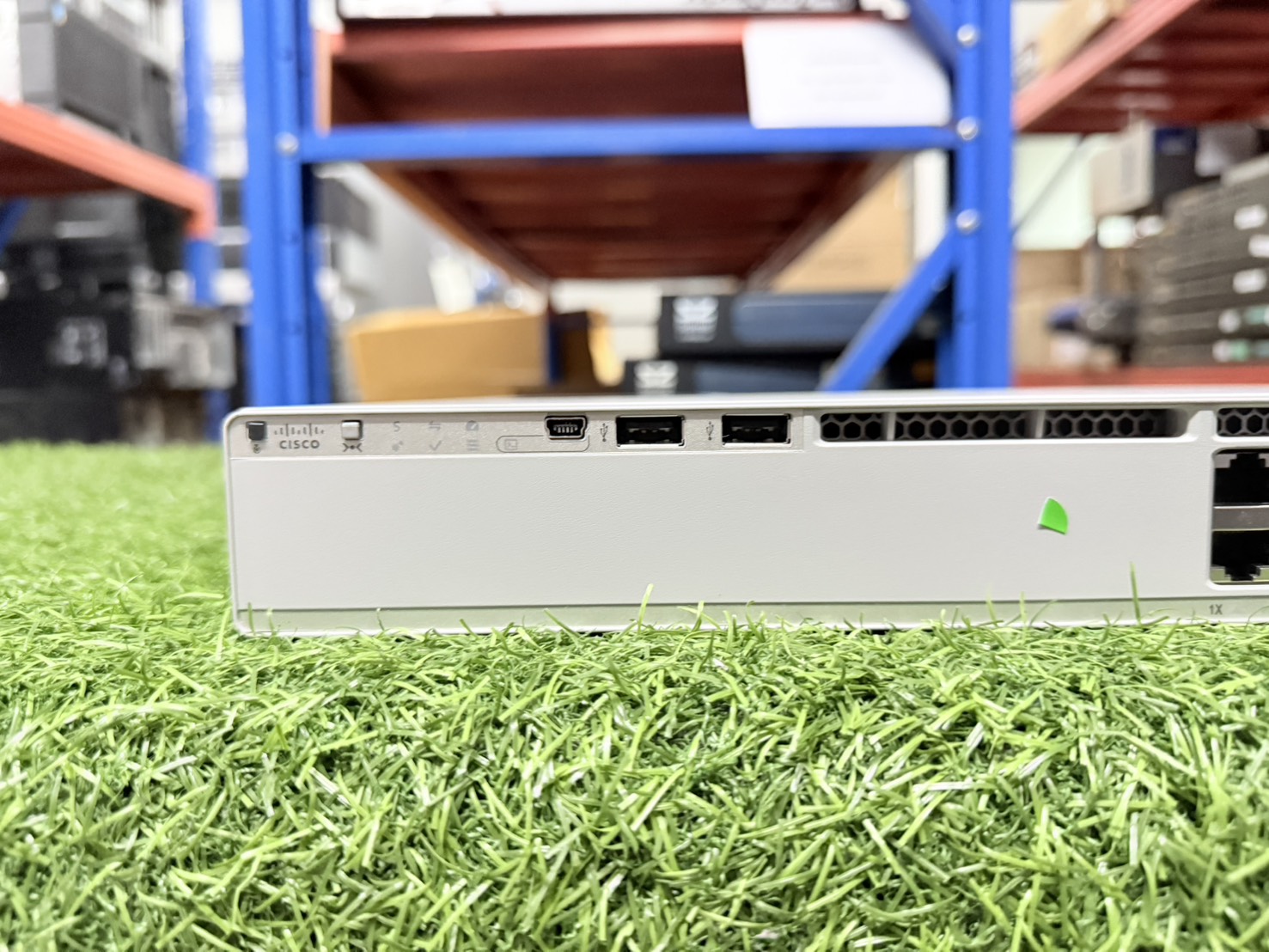 Switch Cisco Catalyst 9200L 24-port 4x1G