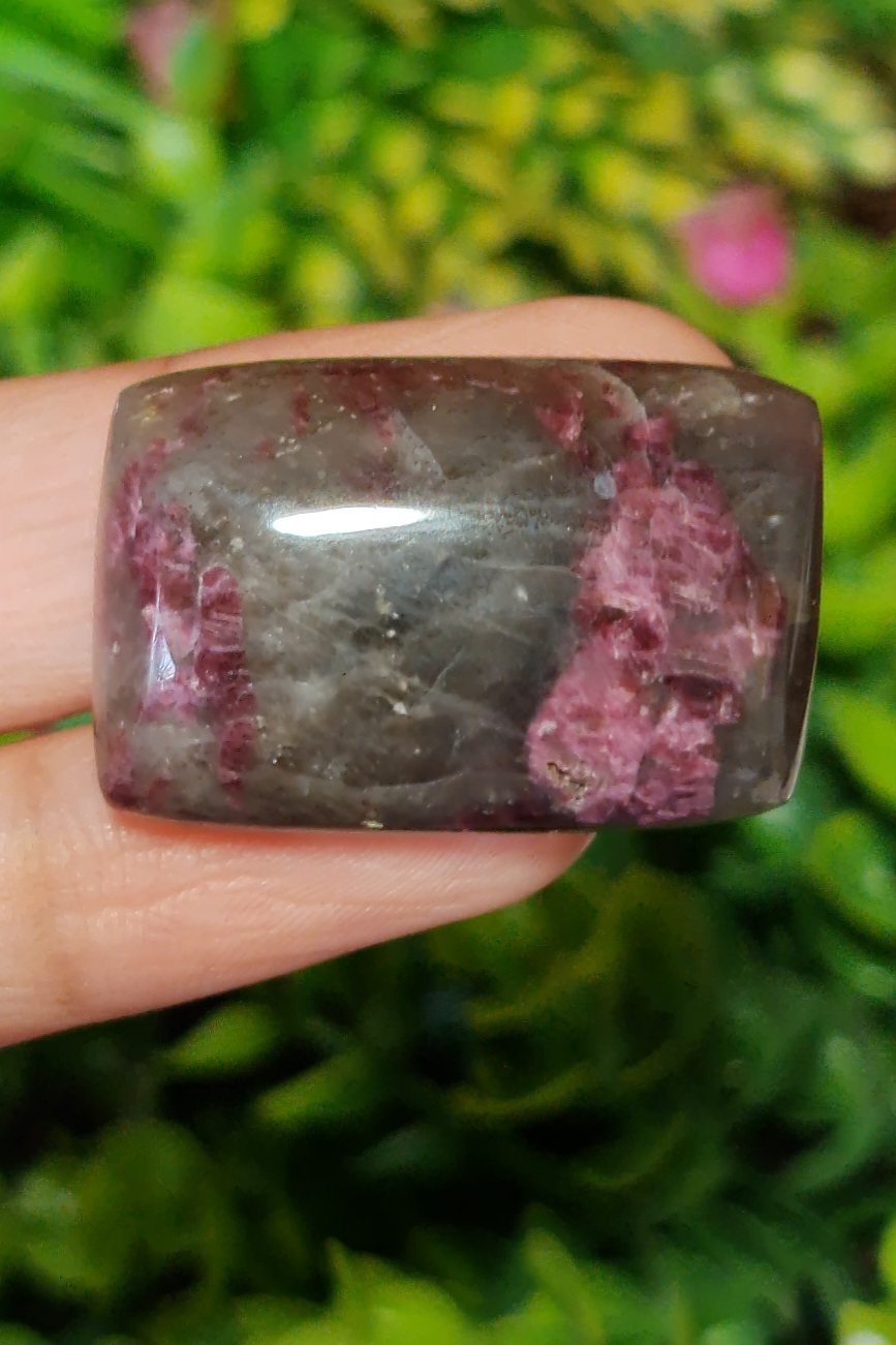 พลอย ทัวร์มารีน (Tourmaline) 88.30 กะรัต (Cts.) อัญมณีมงคลประจําวันเกิด เครื่องประดับพลอย