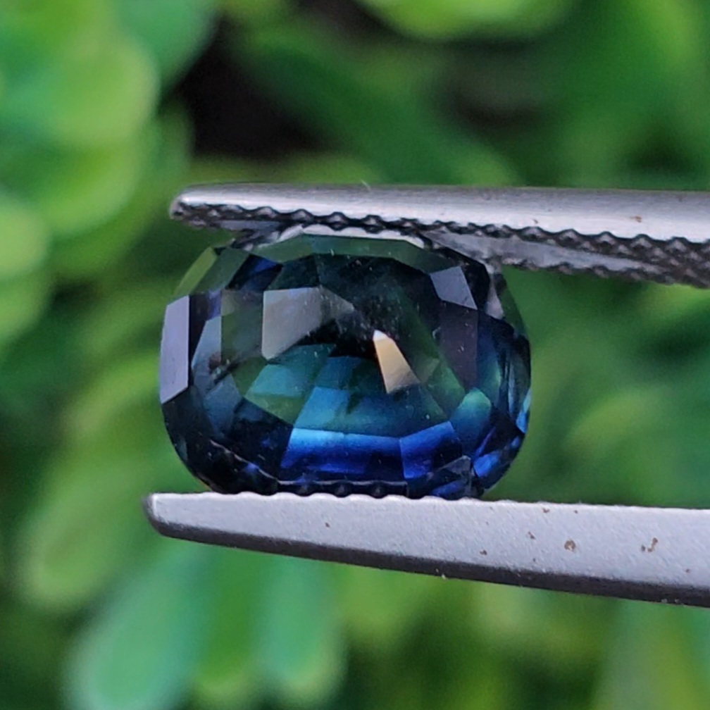 พลอย ไพลิน (Blue Sapphire) 3.34 กะรัต (Cts.) พลอยแท้ อัญมณีมงคลประจําวันเกิด เครื่องประดับพลอย
