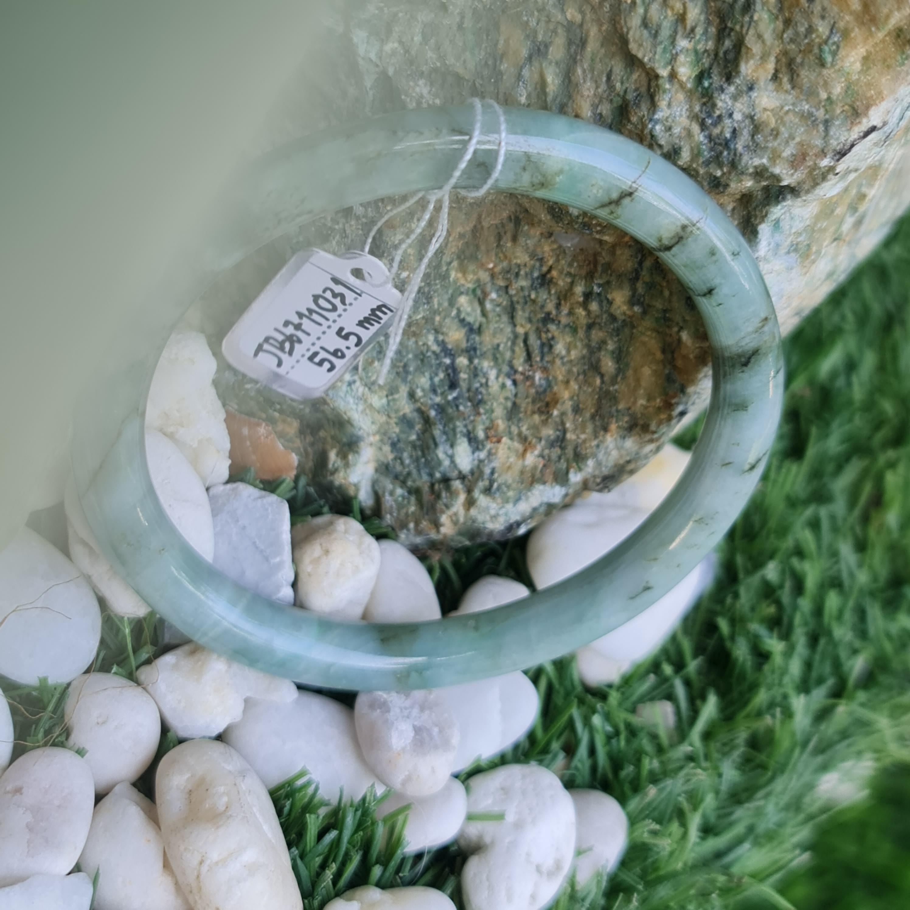 JB6711031 หยก พม่า แท้ Jade กำไลหยก 56.5 มม. (Jadeite bracelet) พม่า (Myanmar)