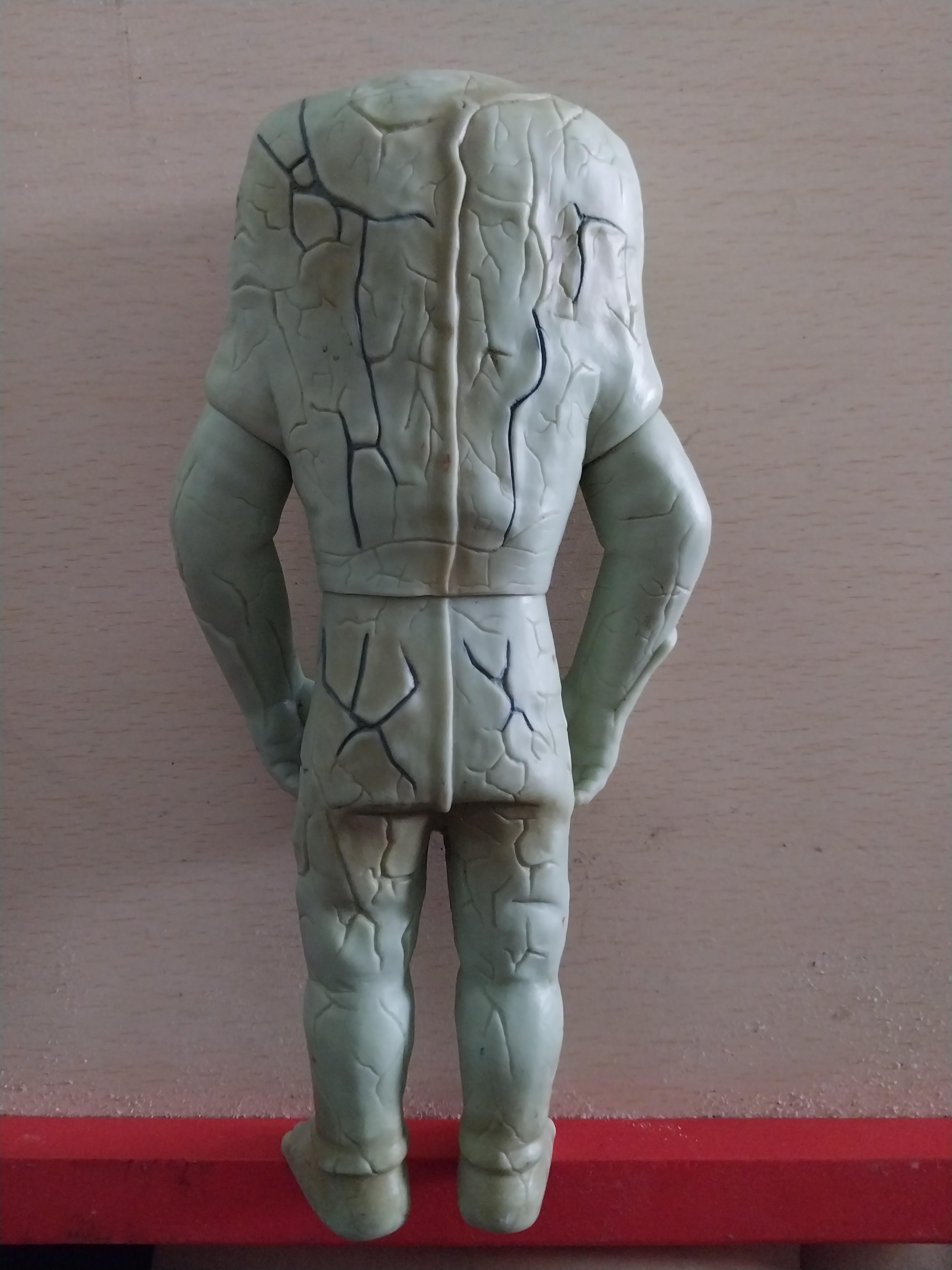 มือ2 ซอฟ7นิ้ว จามิล่า จามิร่า จามีร่า จามีล่า สัตว์ประหลาดจากอุลตร้าแมน