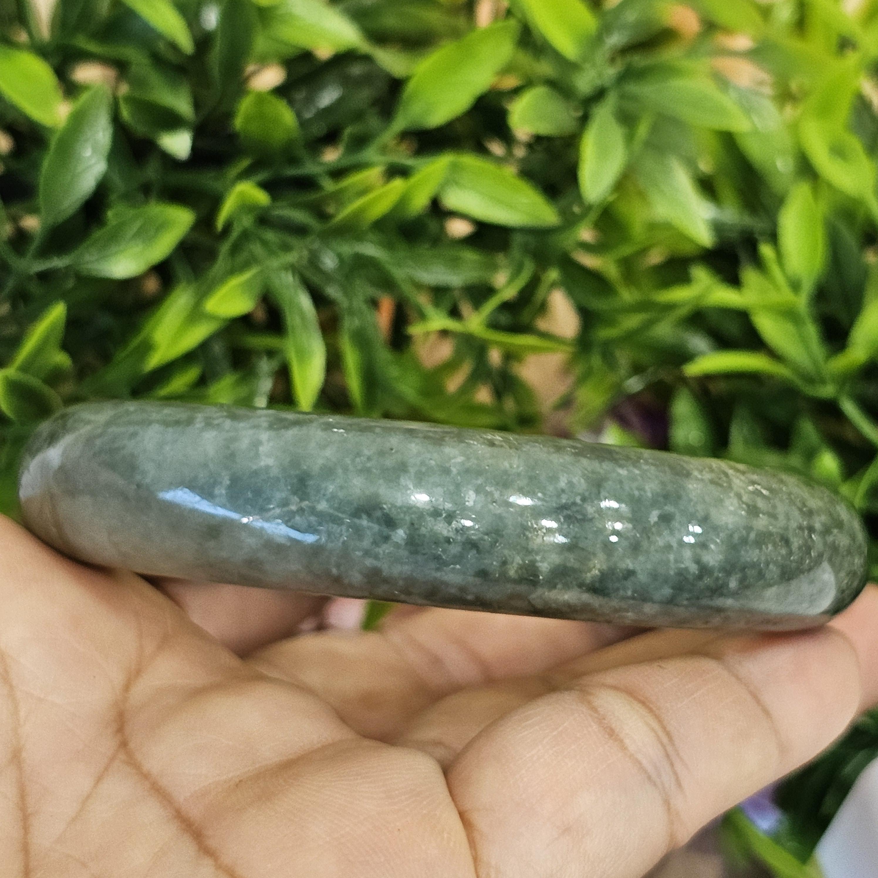 หยก พม่า แท้ Jade กำไลหยก (Jadeite bracelet) พม่า (Myanmar) 61.9 มม.