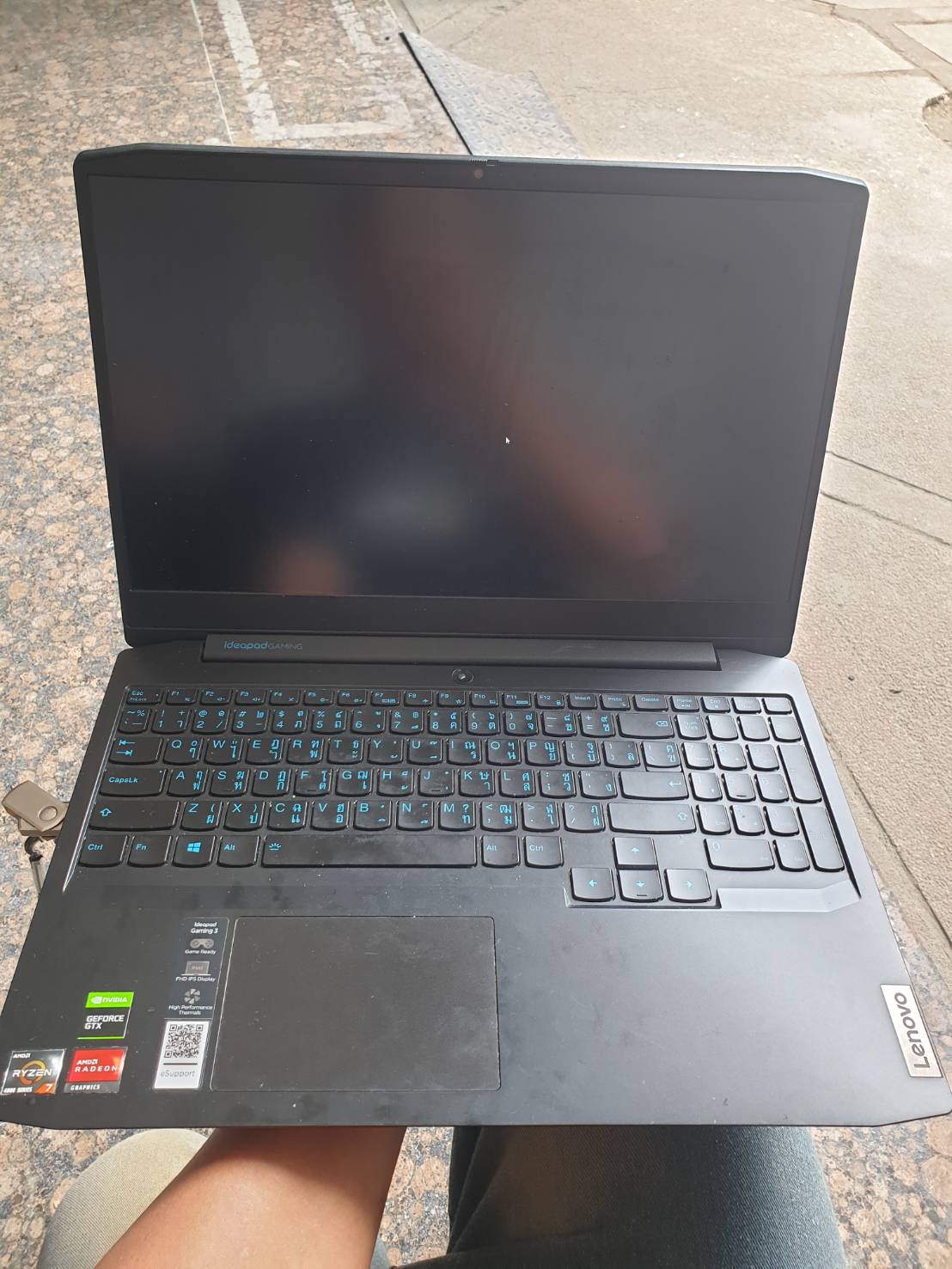 Notebook AMD Ryzen7 4800H Ram 8 GB 1650TI ตำหนิตามรูป ไม่มาก ไม่น้อย