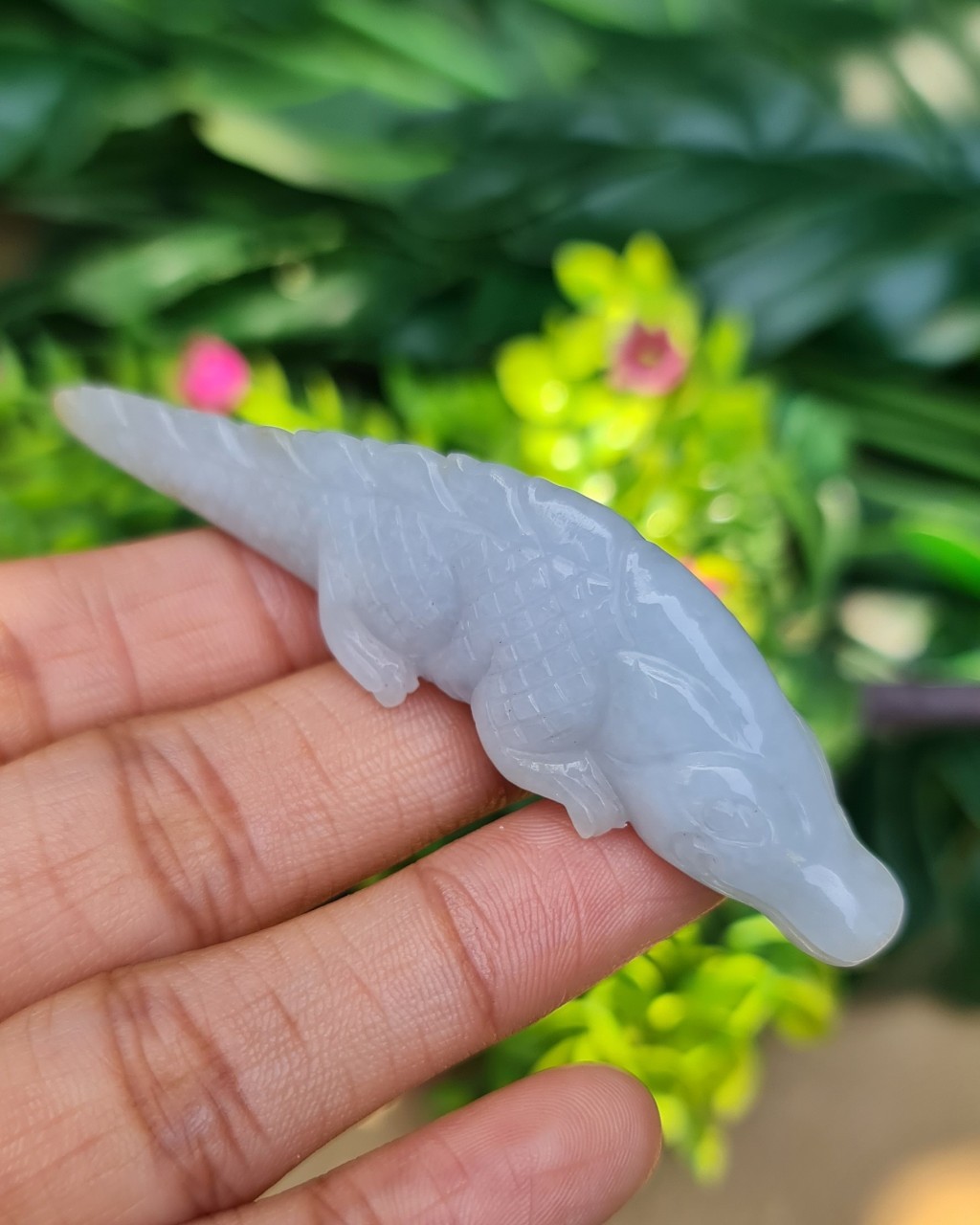 หยก แกะสลัก รูป จระเข้ (Burmese jadeite) หยก พม่า แท้