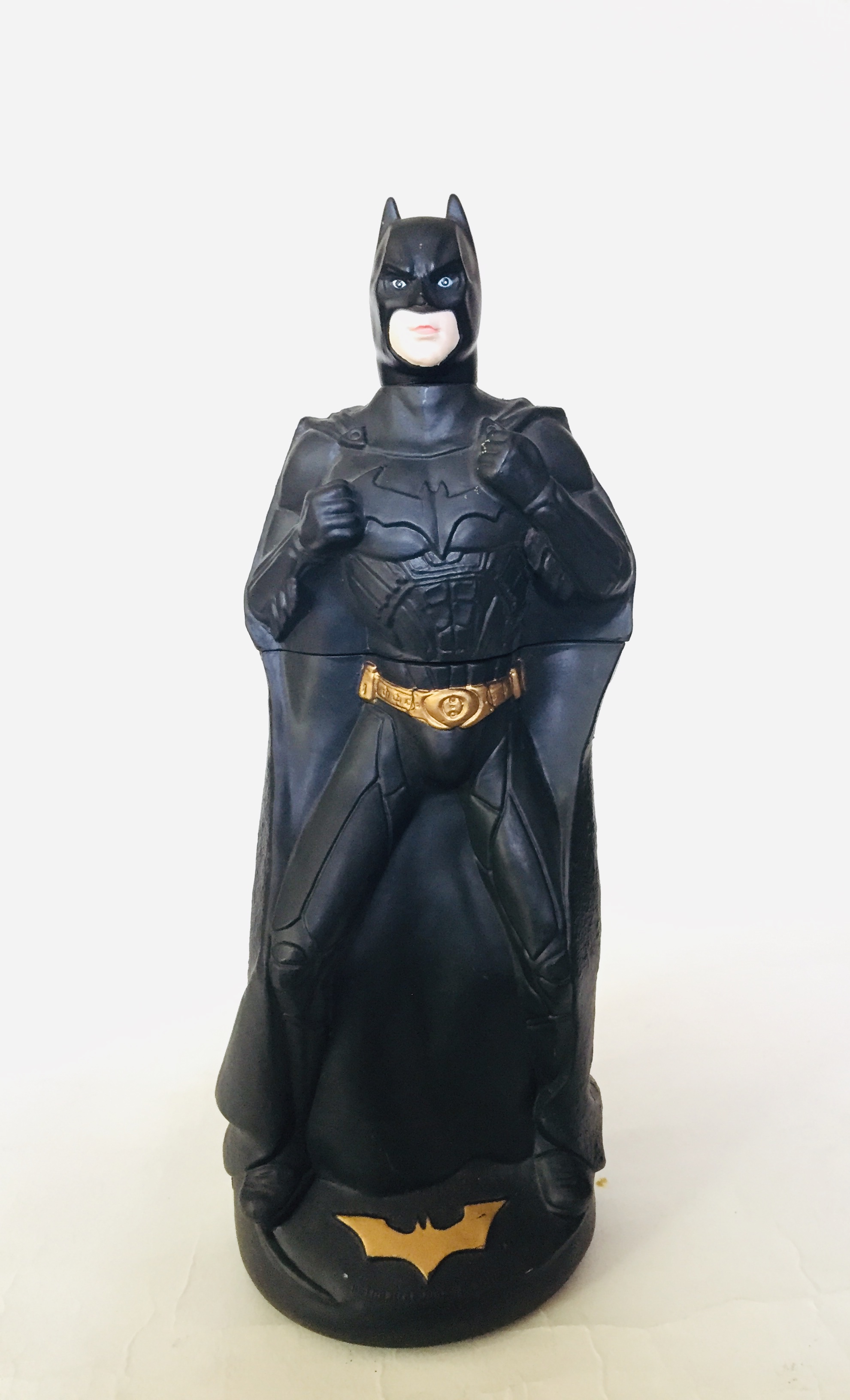 มีหลายภาพ, มีตำหนิตามภาพ ขวดน้ำเก่ารูปแบทแมน Batman Bottleแยกส่วนตัวและฝาได้ เป็นชิ้นฃานพลาสติก ขนาดตามภาพ