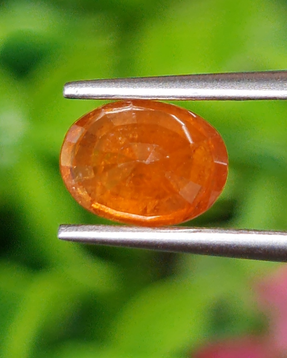 พลอย สเปสซาร์ไทต์ Spessartite Garnet 2.21 กะรัต Cts. พลอยแท้ อัญมณีมงคลประจําวันเกิด เครื่องประดับพลอย