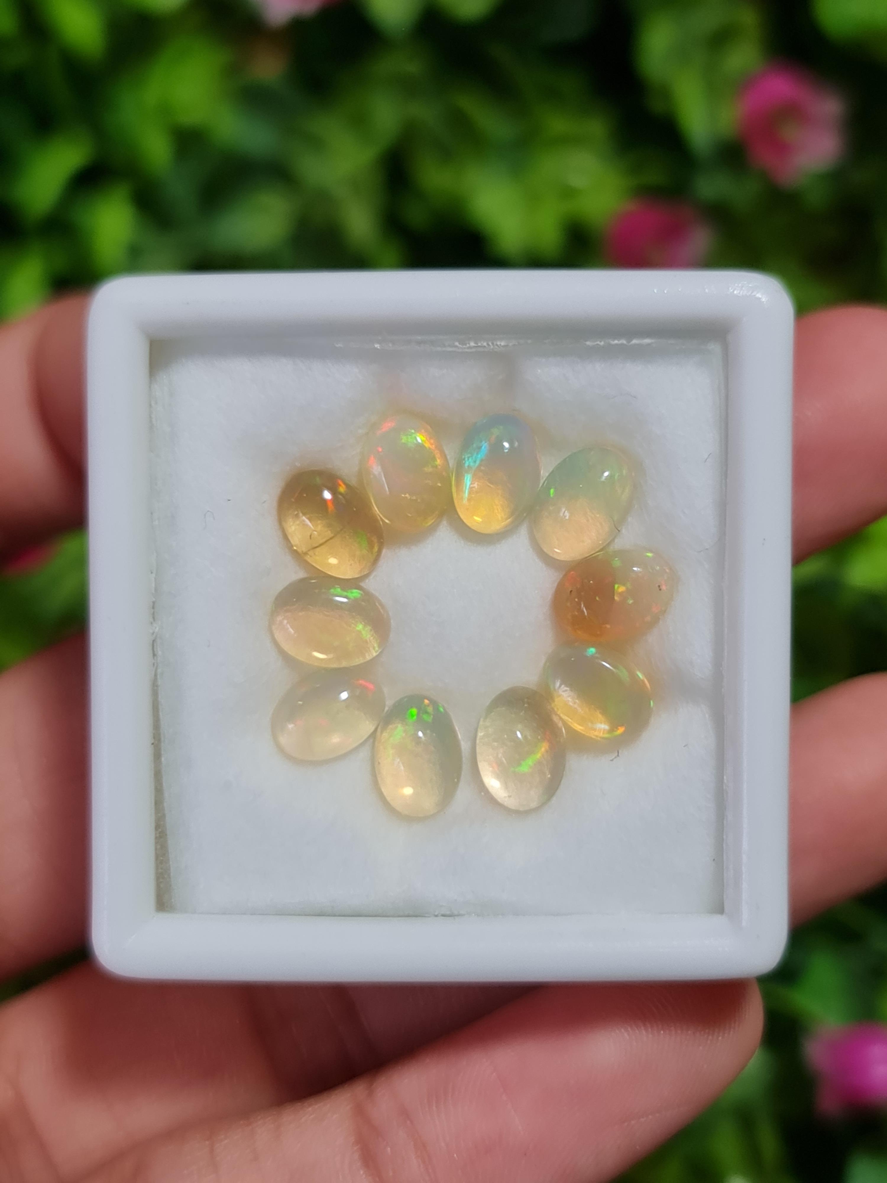 พลอย โอปอล Opal 6.18 กะรัต (Cts.) 10 เม็ด (Pcs.) พลอยแท้ อัญมณีมงคลประจําวันเกิด เครื่องประดับพลอย