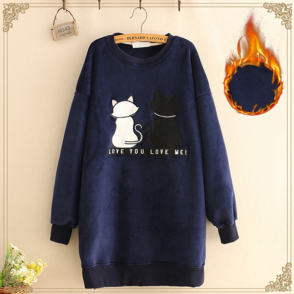 เดรสกันหนาว แขนยาว ผ้ากำหยี่หนานุ่มปักลายแมว (12335LM)