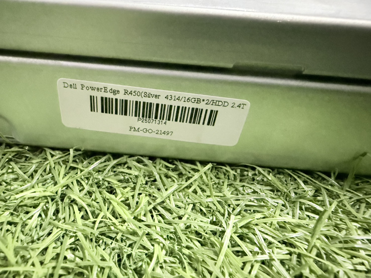 Server Dell PowerEdge R450(Silver 4314/16GB*2/HDD 2.4TB*8)+Power 800W*2 + Raid H755