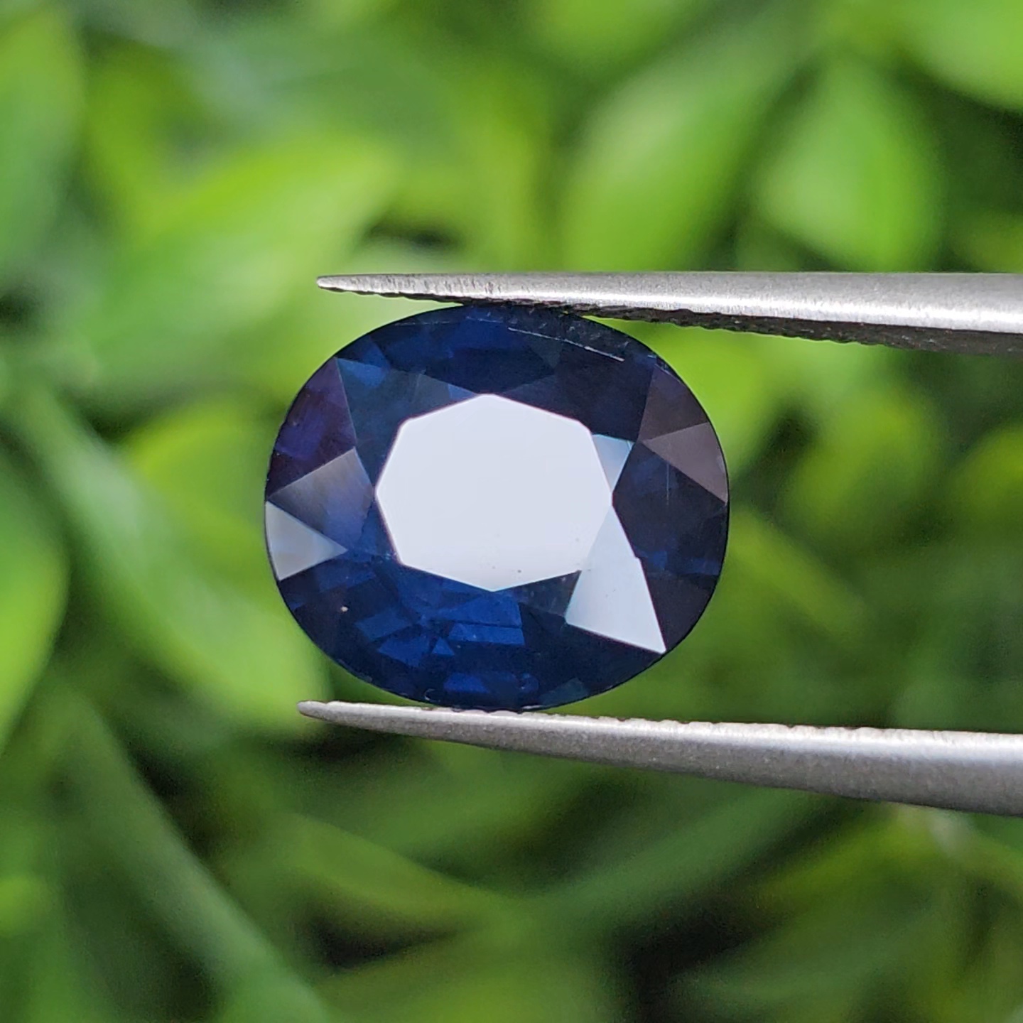 พลอย ไพลิน Blue sapphire 4.54 กะรัต (Cts.) พลอยแท้ อัญมณีมงคลประจําวันเกิด เครื่องประดับพลอย