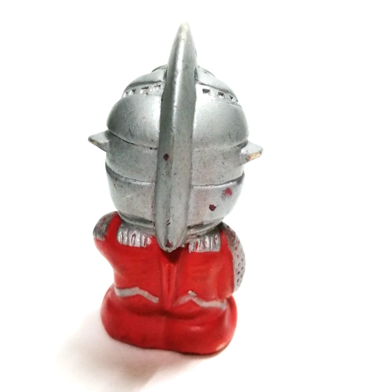 ซอฟยาง SDอุลตร้าเซเว่น 2.5 นิ้วเก่าเก็บ *** มีรอยถลอกหลายแห่ง ไม่มีปั๊ม