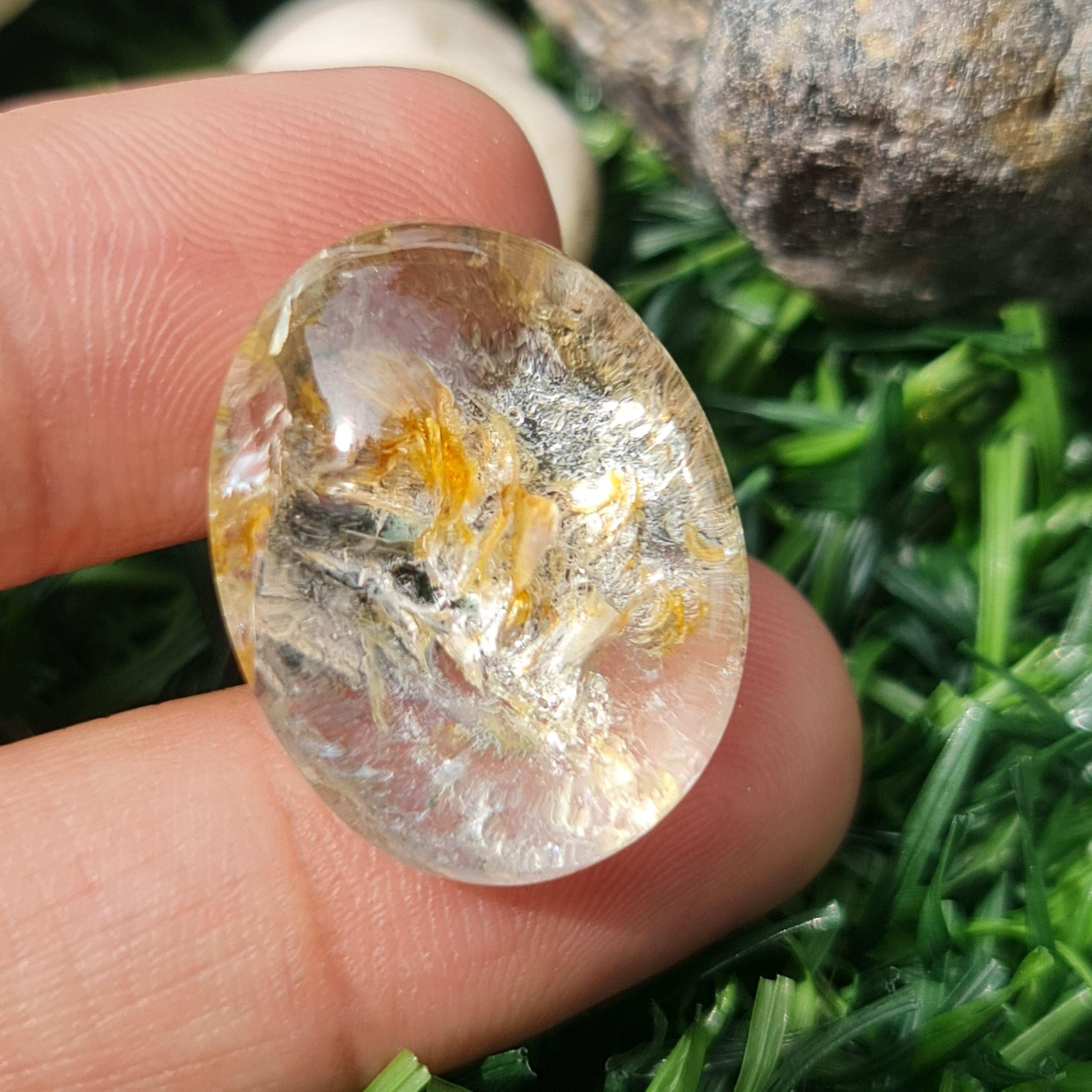 โป่งข่าม ควอตซ์ Rutilated Quartz 31.59 กะรัต Cts. พลอยแท้ อัญมณีมงคลประจําวันเกิด เครื่องประดับพลอย