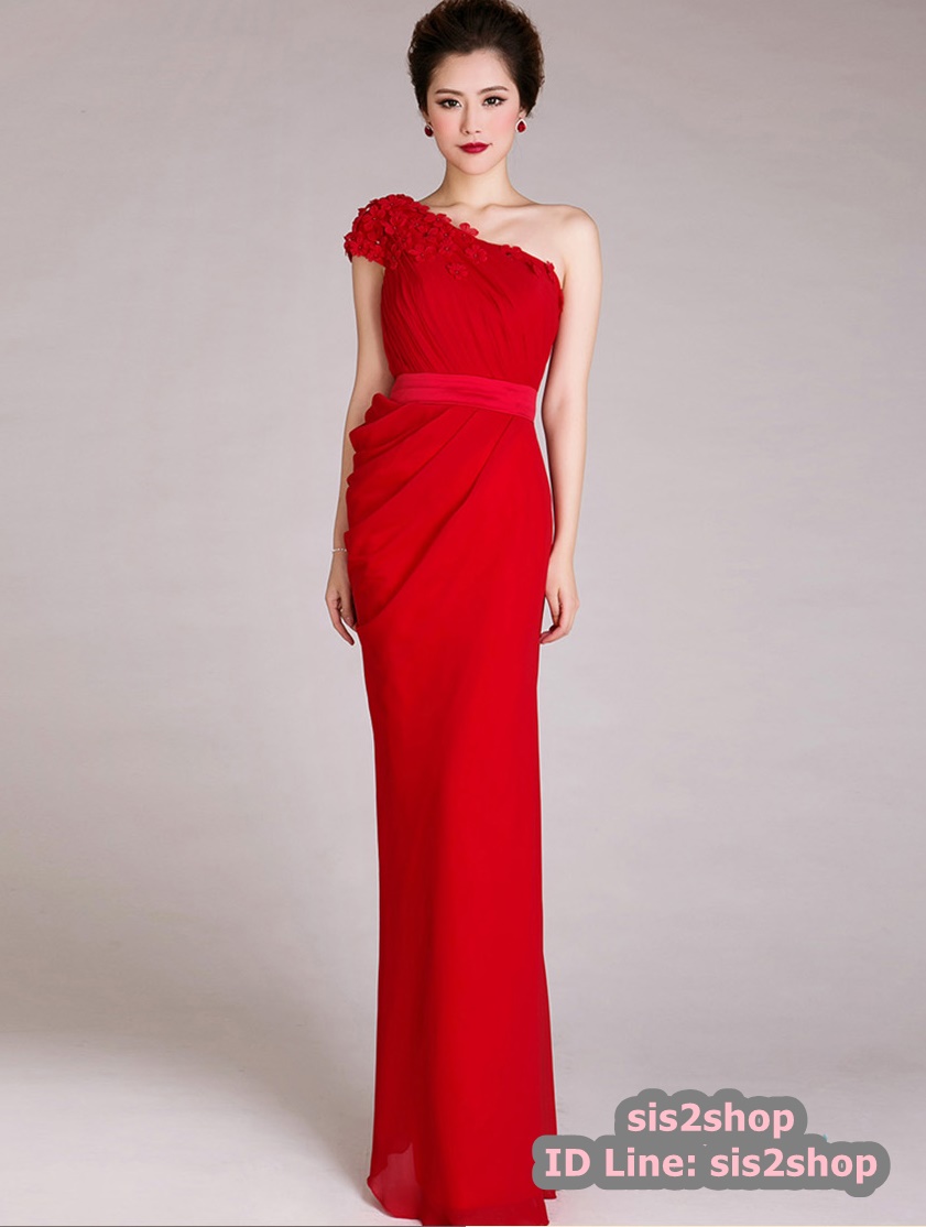 พร้อมส่ง ชุดราตรียาว ไหล่เฉียง ทรงเข้ารูปผ้าชีฟองนิ่มใส่สบายกระโปรงจับจีบย้วย ไหล่แต่งดอก สีแดง