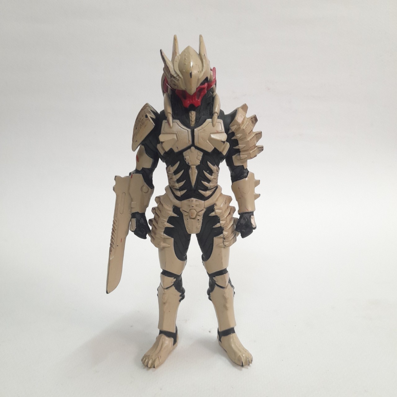 มีหลายภาพ,ซอฟ 6.5-7นิ้ว mechazam (เมก้าแซม ) มือสองสภาพดี มีรอยบ้างไม่พบบ่อย