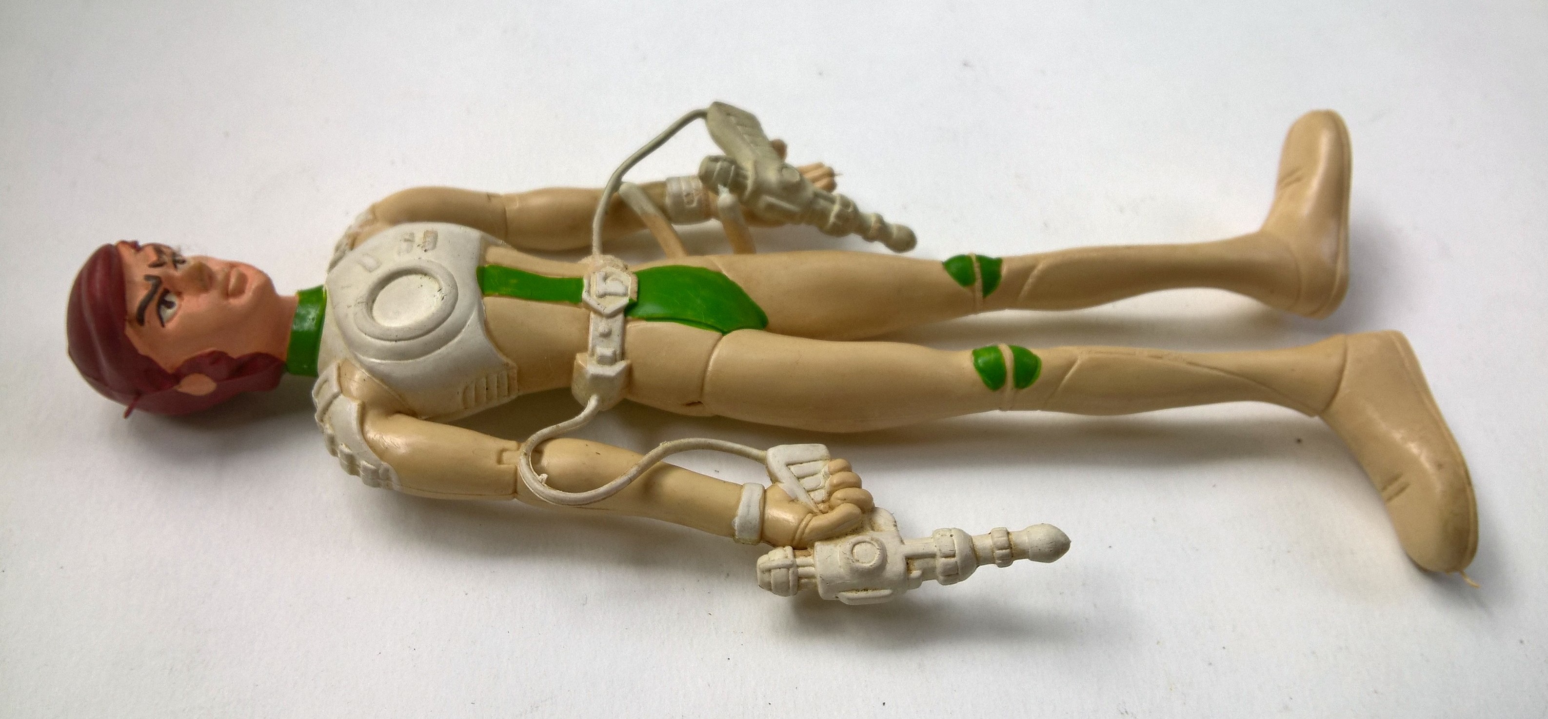 ของสะสม ตุ๊กตายางดัด ชุด กัปตันฟิวเจอร์ 2 ตัว :กับตันฟิวเจอร์ (captain Future) และ โจน เรนเดล (Joan Randall) ขนาตามภาพ