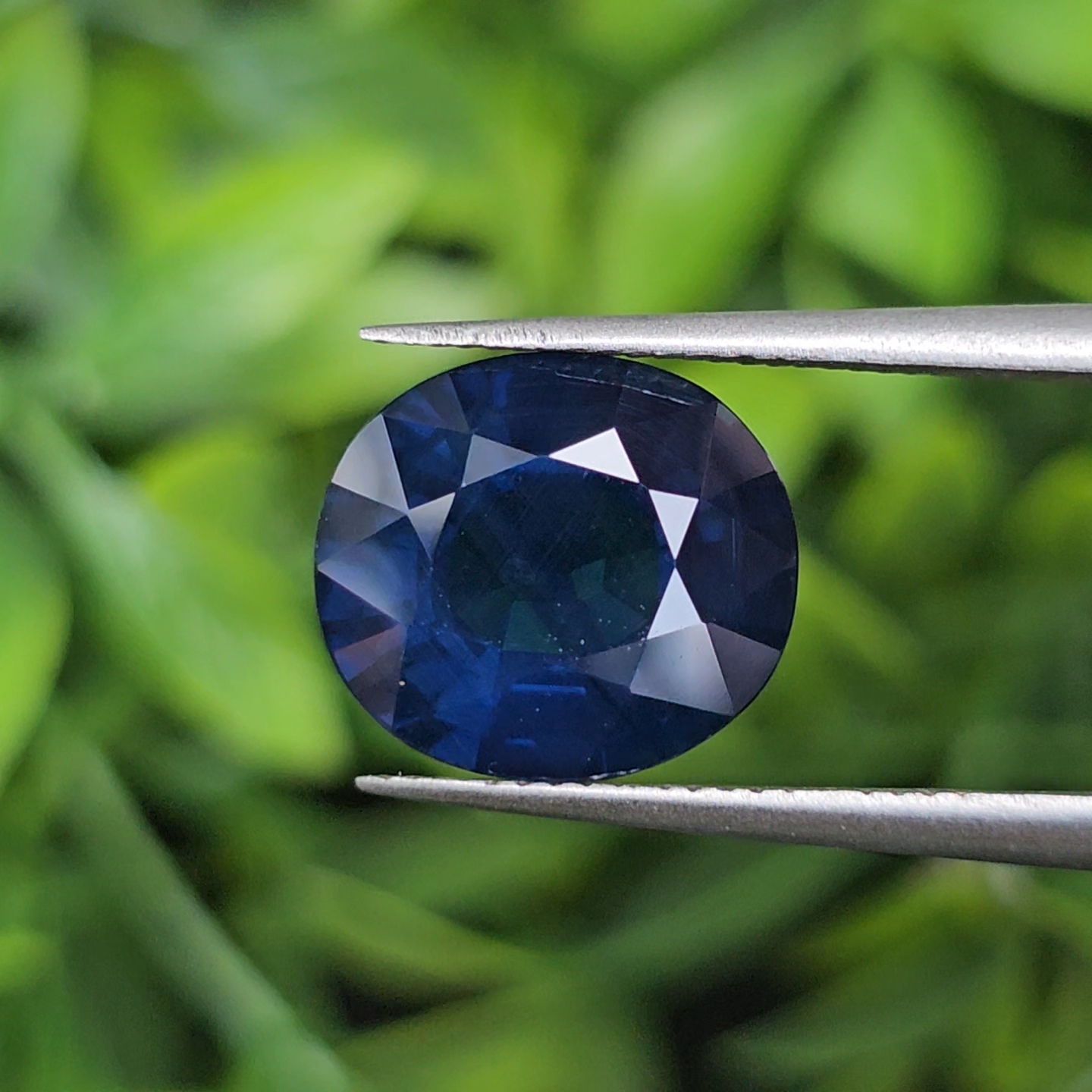 พลอย ไพลิน Blue sapphire 4.54 กะรัต (Cts.) พลอยแท้ อัญมณีมงคลประจําวันเกิด เครื่องประดับพลอย