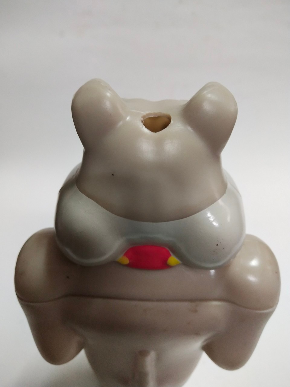 แก้วน้ำพลาสติก งานEGV " บูลด๊อก" ศัตรูคู่ปรับ ทอมกับเจอรี่ งานเก่าสะสมสภาพดีมีรอยบ้าง ค่อนข้างหายาก