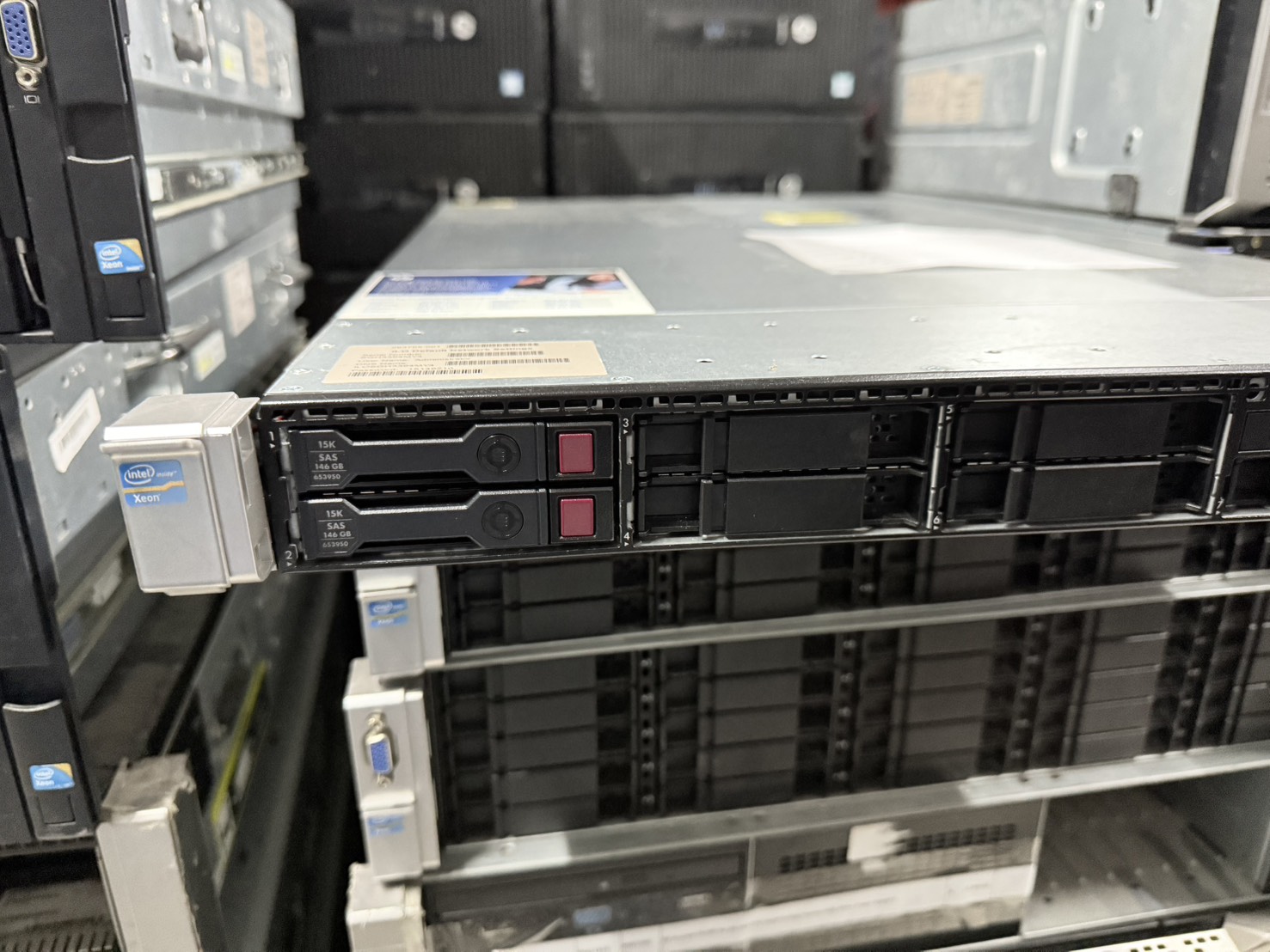 Server HP DL360p Gen8(E5-2609/8GB*3/HDD 146GB*2)+Raid P420i+Power460w*2