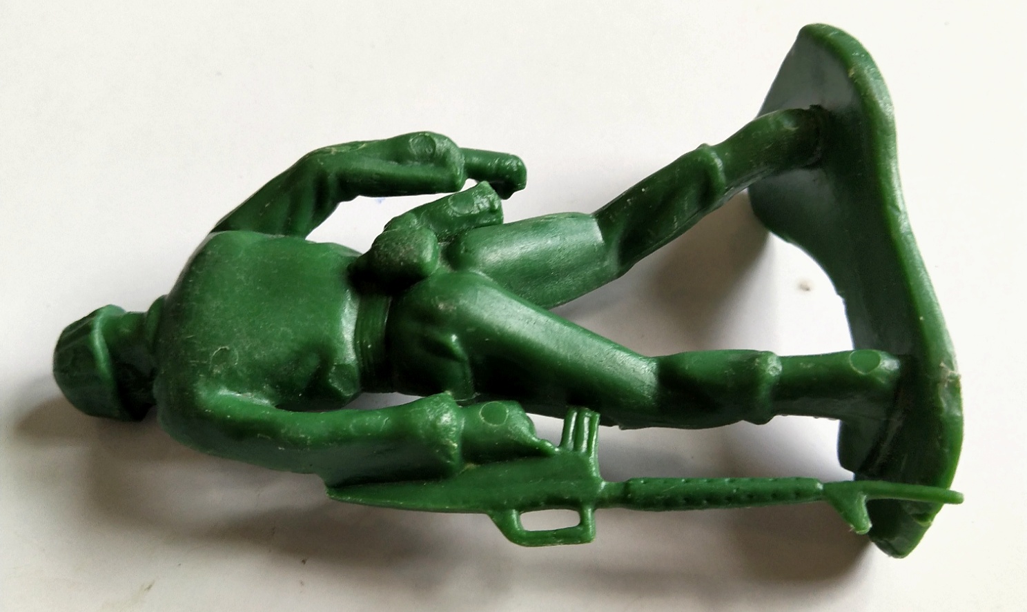 ของสะสม โมเดลพลาสติก ตุ๊กตาทหารยืนถือปืน สีเขียว จาก Greenerier International Inc.