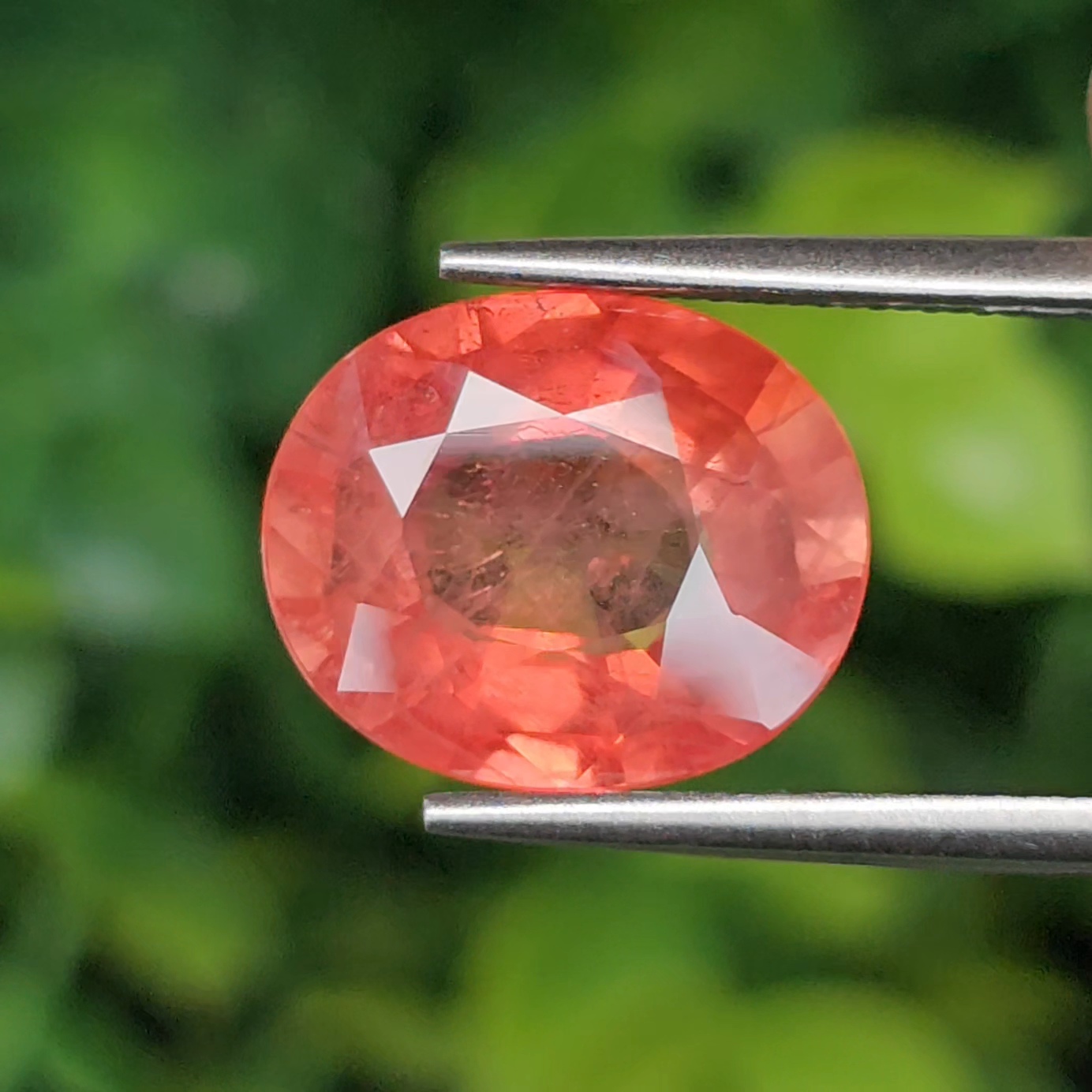 พลอย ออเรนจ์ แซฟไฟร์ Orange Sapphire 6.29 กะรัต (Cts.) พลอยแท้ อัญมณีมงคลประจําวันเกิด เครื่องประดับพลอย