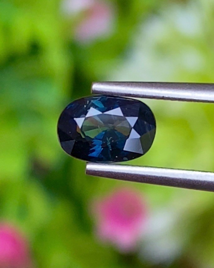 พลอย ไพลิน blue sapphire 1.04 กะรัต (Cts.) พลอยแท้ อัญมณีมงคลประจําวันเกิด เครื่องประดับพลอย