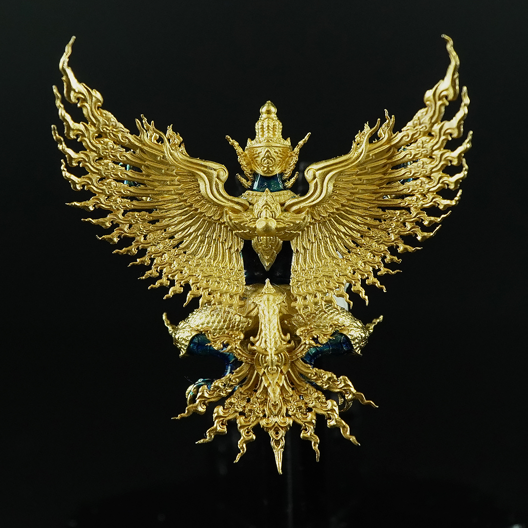 พญาครุฑพิษฐาน รหัส 8 เนื้อบรอนซ์ชุบทองลงยากายน้ำเงิน