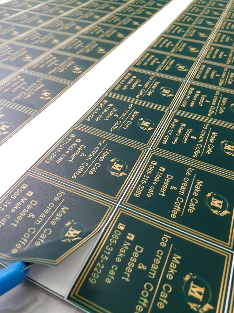 งานสติกเกอร์ไดคัท