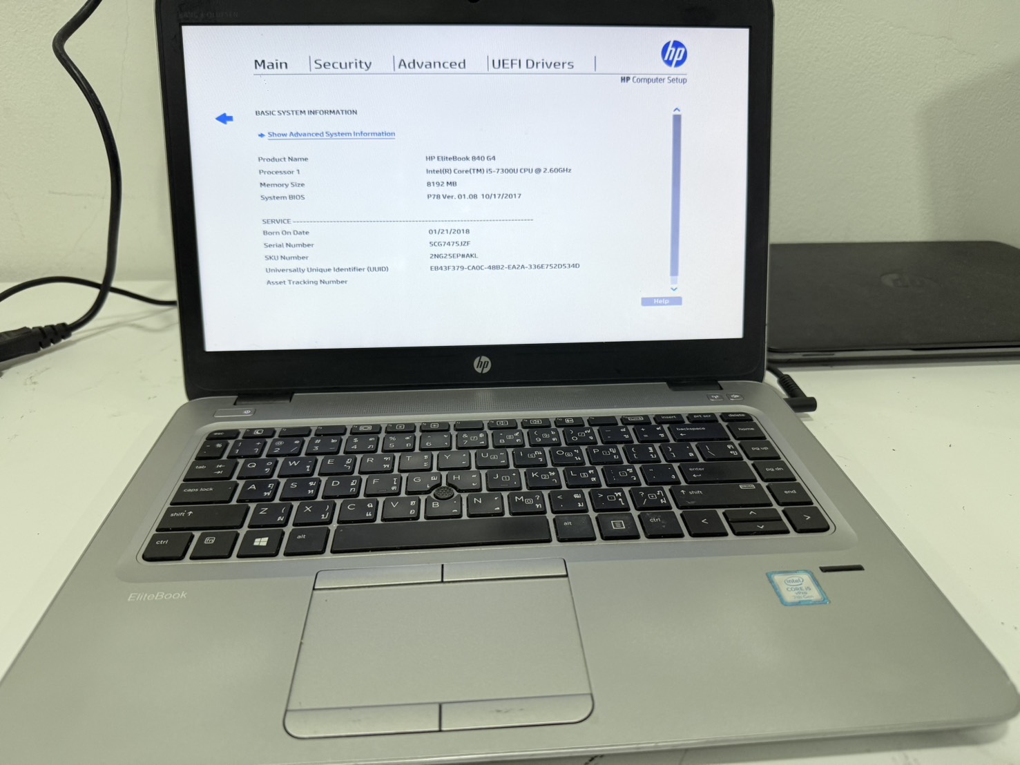 Notebook HP EliteBook 840 G4 (i5-7300U/8GB/M.2 256GB) ไม่มี Adapter แบตเสื่อม จอ Bright ยางรองเครื่องเสื่อม ขอบแตกบิ่น