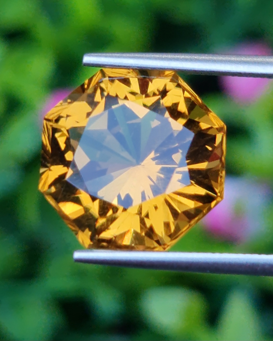 พลอย ซิทริน Citrine 10.03 กะรัต (Cts.) พลอยแท้ อัญมณีมงคลประจําวันเกิด เครื่องประดับพลอย