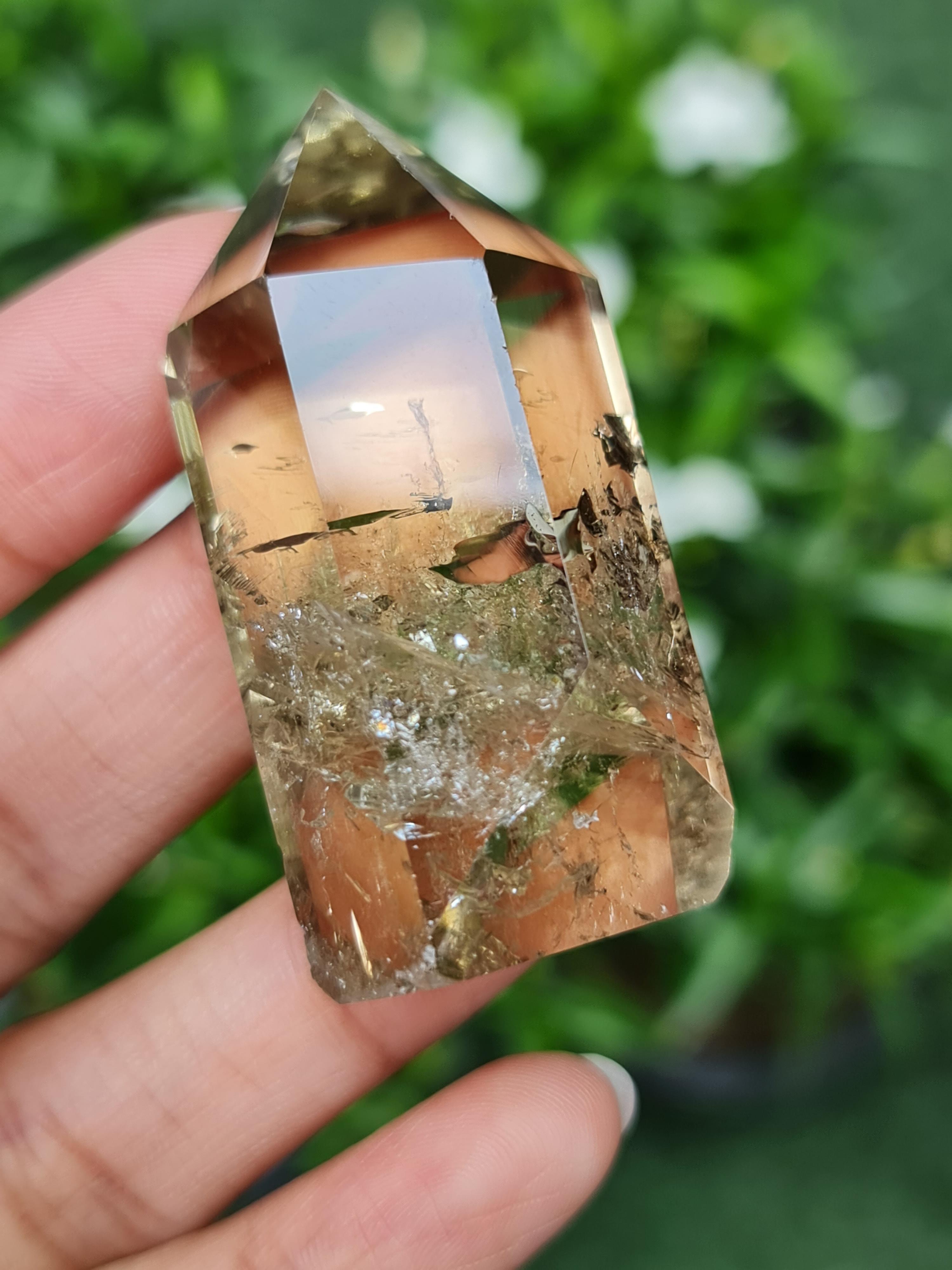 ก้อน ผลึก ซิทริน Citrine 234.40 กะรัต (Cts.) พลอยแท้ อัญมณีมงคลประจําวันเกิด เครื่องประดับพลอย