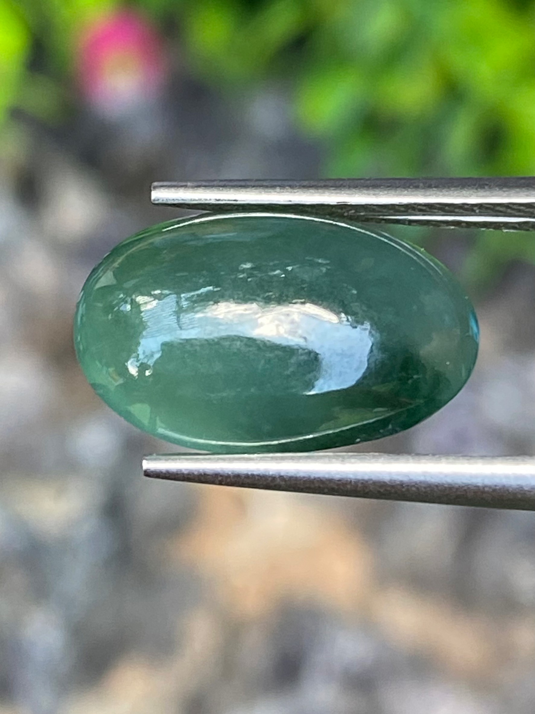 หยกพม่าเจียรนัย (Burmese jade ) 5.24 กะรัต หยกแท้ อัญมณีมงคลประจําวันเกิด เครื่องประดับหยก