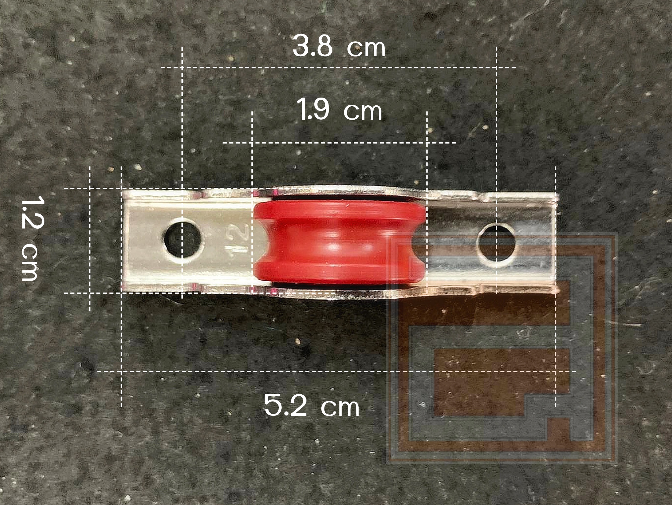 ล้อบานเลื่อนแดง UPVC