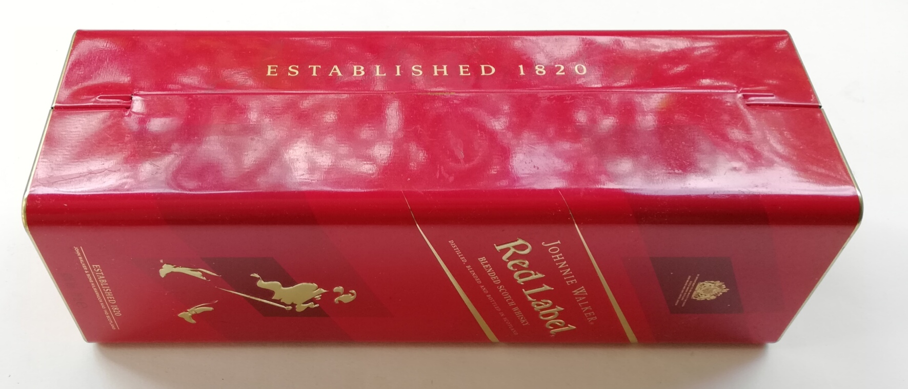 ของสะสม กล่องสังกะสี (กล่องโลหะ) กล่องเหล้า เรด เลเบิ้ล สีแดง Johnie Walker Red Lable