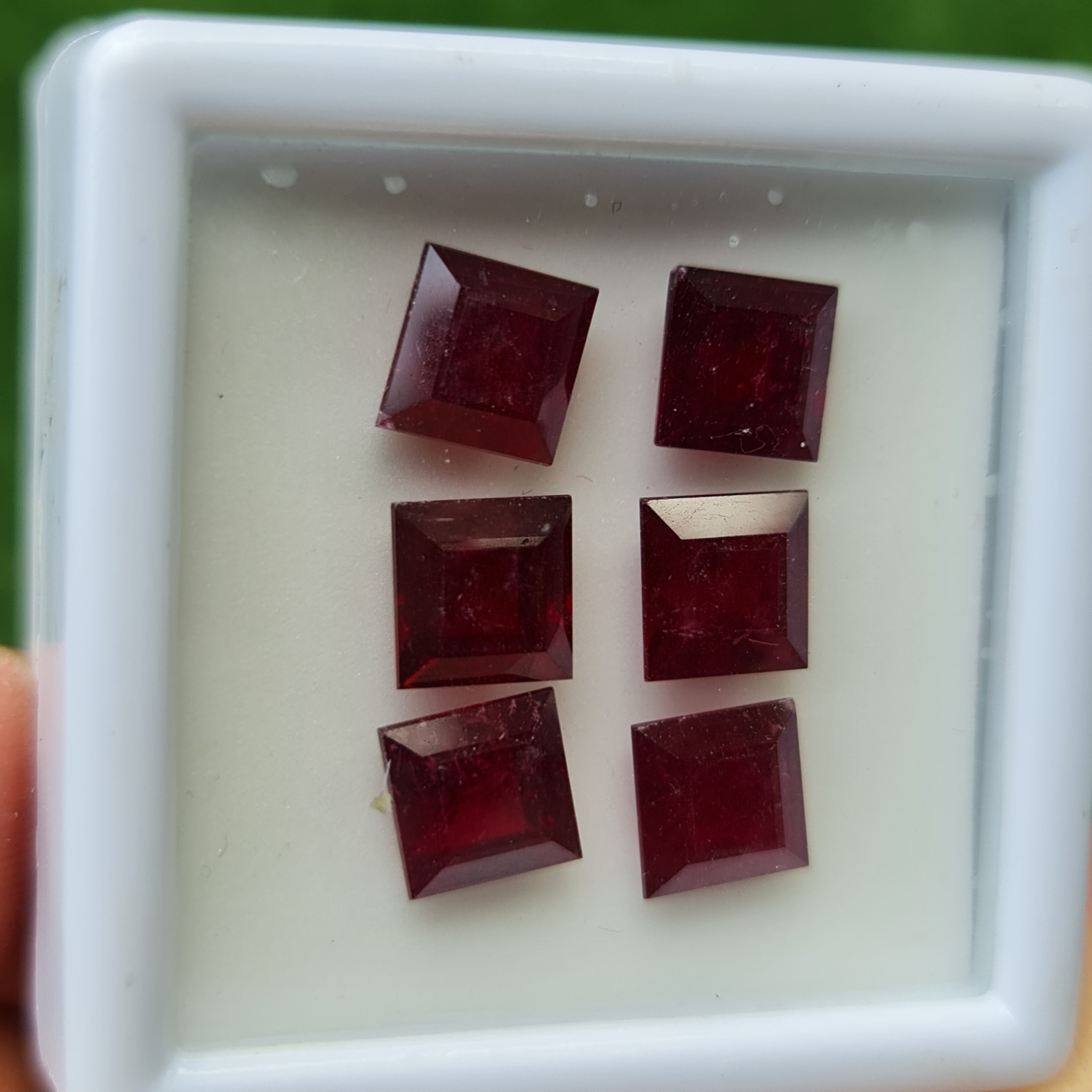 พลอย ทับทิม Ruby sapphire 6 เม็ด 16.30 กะรัต (Cts.) พลอยแท้ อัญมณีมงคลประจําวันเกิด เครื่องประดับพลอย