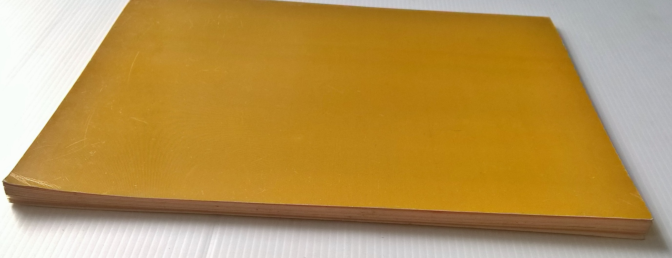 ขายหนังสือเรียนเก่า"คู่มือสำหรับใช้ควบคู่กับหนังสือเรียนศิลปศึกษา ศ 203- ศ 204 ศิลปะกับชีวิต 3-4 ชั้นมัธยมศึกษาปีที่2" หลักสูตรมัธยมศึกษาตอนต้น พุทธศักราช 2521 (ฉบับปรับปรุง 2533) โดย กรมวิชาการ กระทรวงศึกษาธิการ