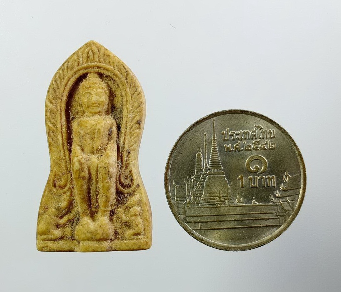 ผ3166 พระผง หลวงพ่อโต วัดดอนเจดีย์ จ.สุพรรณบุรี หลังเจดีย์