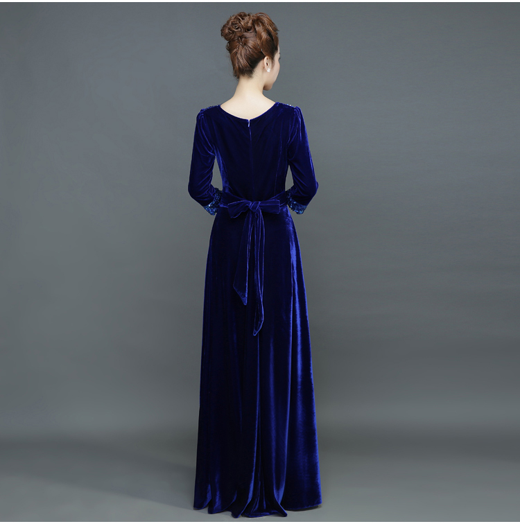 Pro-order ชุดราตรียาว แขนยาว คอวี ผ้ากำมะหยี่ แต่งเลื่อม ซิปหลัง ไซส์ใหญ่ XS-4XL