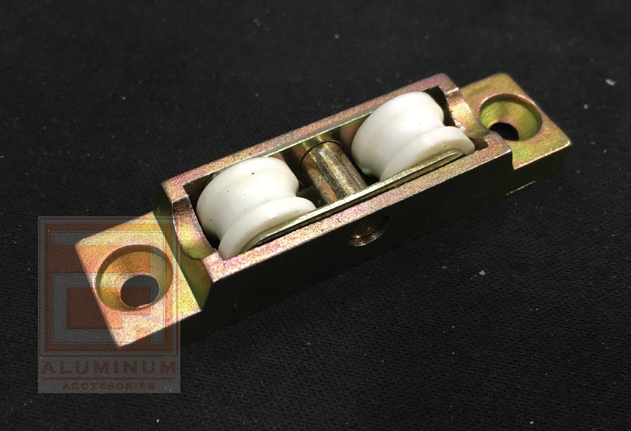 ล้อบานเลื่อนคู่ UPVC