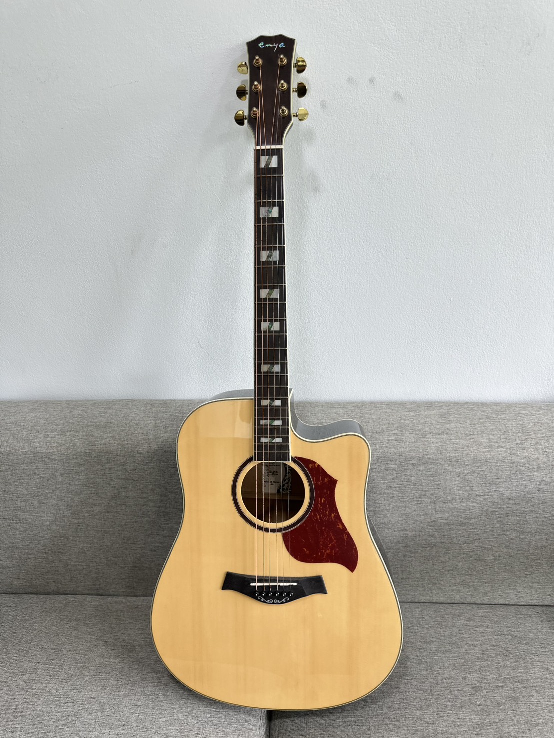 Guitar กีต้าร์โปร่งไฟฟ้า Enya รุ่น Ed18 EQ