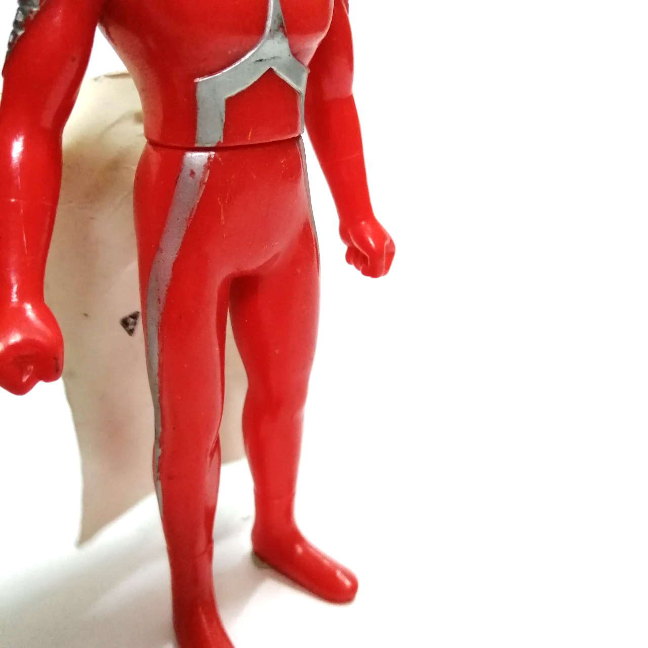 ซอฟ6.5 -7 นิ้ว ขนาดตามรูป อุลตร้าเซเว่น มีรอยถชอกบ้าง และมีรอยปากกาที่ใต้เท้า พิจารณาก่อนซื้อ