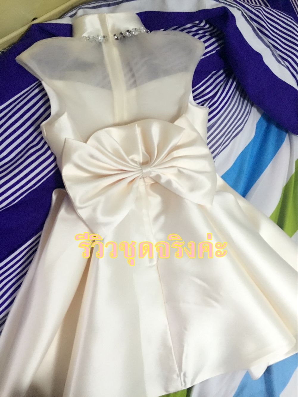 Pre-order ชุดราตรีเด็ก ชุดออกงาน ชุดกระโปรง สไตล์เจ้าหญิง แขนกุด คอสูง คาดเอวด้วยโบว์ กระโปรงจับจีบเล็กน้อย สวยหวาน มีซิปหลัง