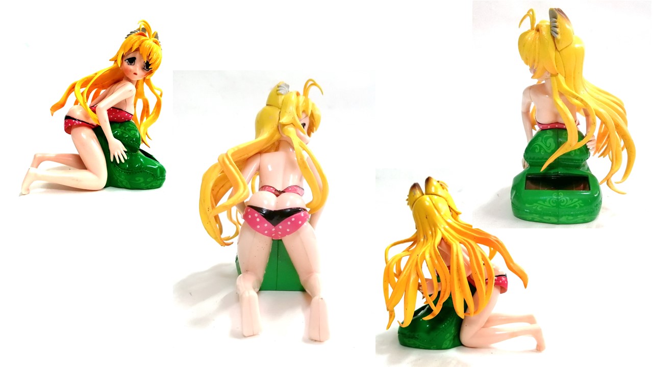 ตุ๊กตาส่ายหัว ตุ๊กตาหัวโยก**สำหรับตั้งโชว์เท่านั้น ไม่สามารถโยกได้เนื่องจากระบบรับแสงไม่ทำงาน ,เด็กสาวสวมชุดว่ายน้ำเกาะโขดหิน 2 ตัว