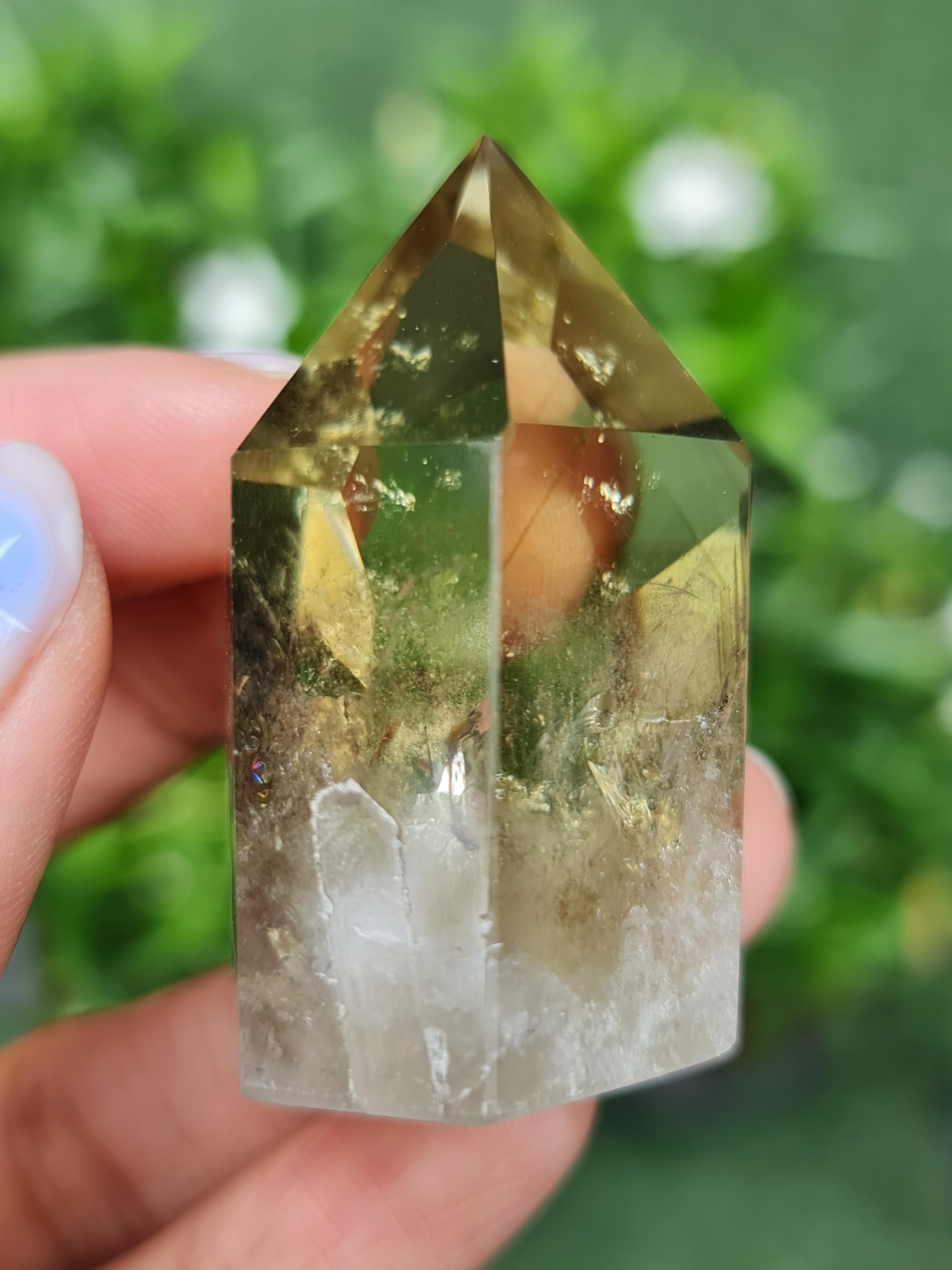 ก้อน ผลึก ซิทริน Citrine 245.80 กะรัต (Cts.) พลอยแท้ อัญมณีมงคลประจําวันเกิด เครื่องประดับพลอย