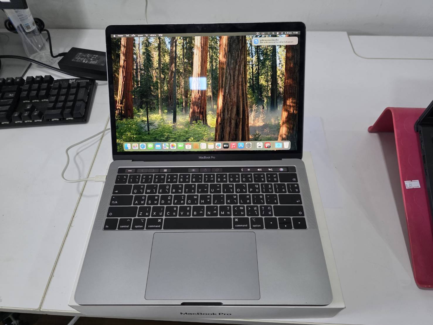 Macbook Pro 13" 2019 2Thunderbolf (i5-8257U/8GB/SSD 256GB)+Adapter