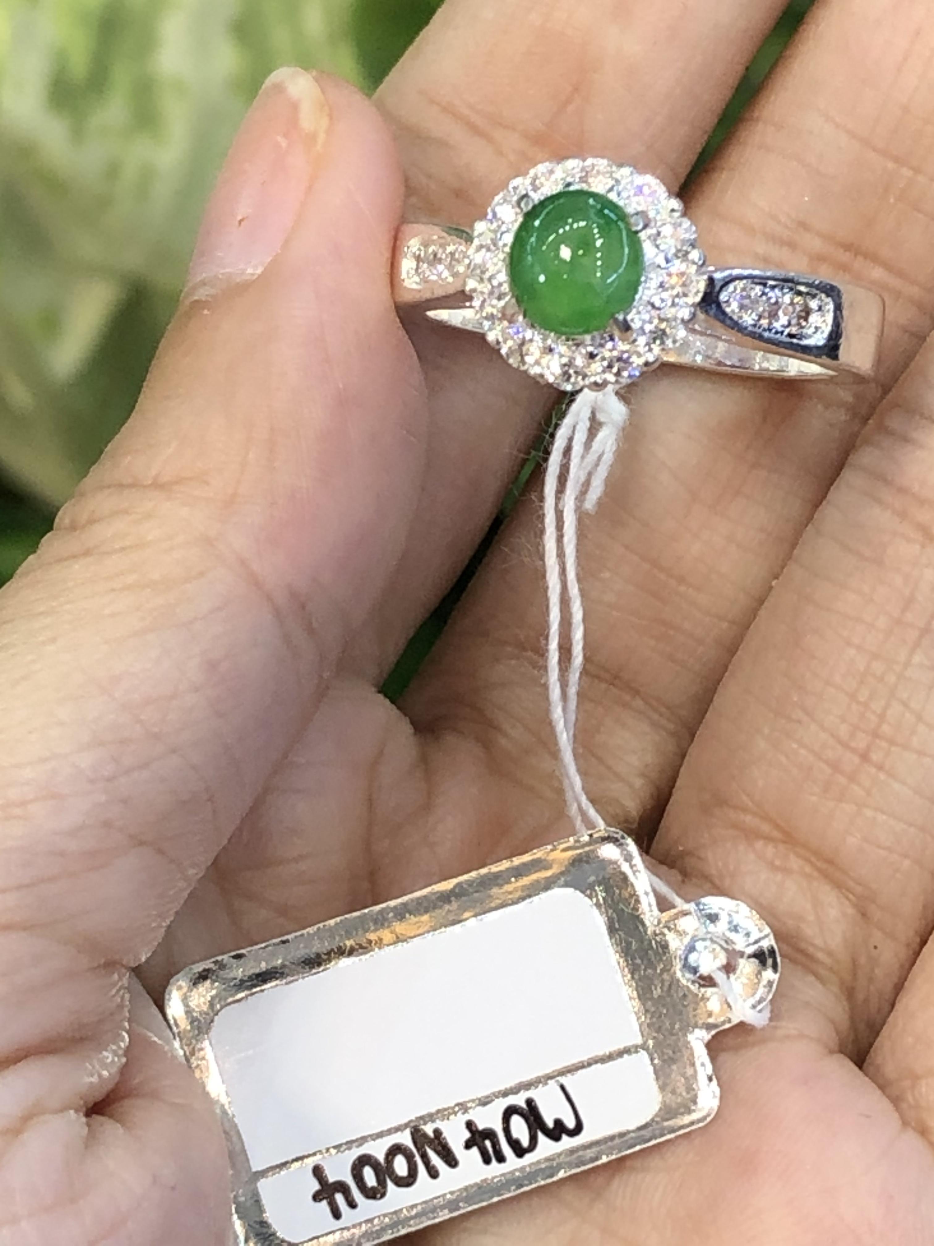 หยก พม่า แท้ Jade แหวนหยก (jadeite Ring) ดิบ (Size) 59 ไม่ผ่านการปรับปรุง (Type A) พม่า (Myanmar)