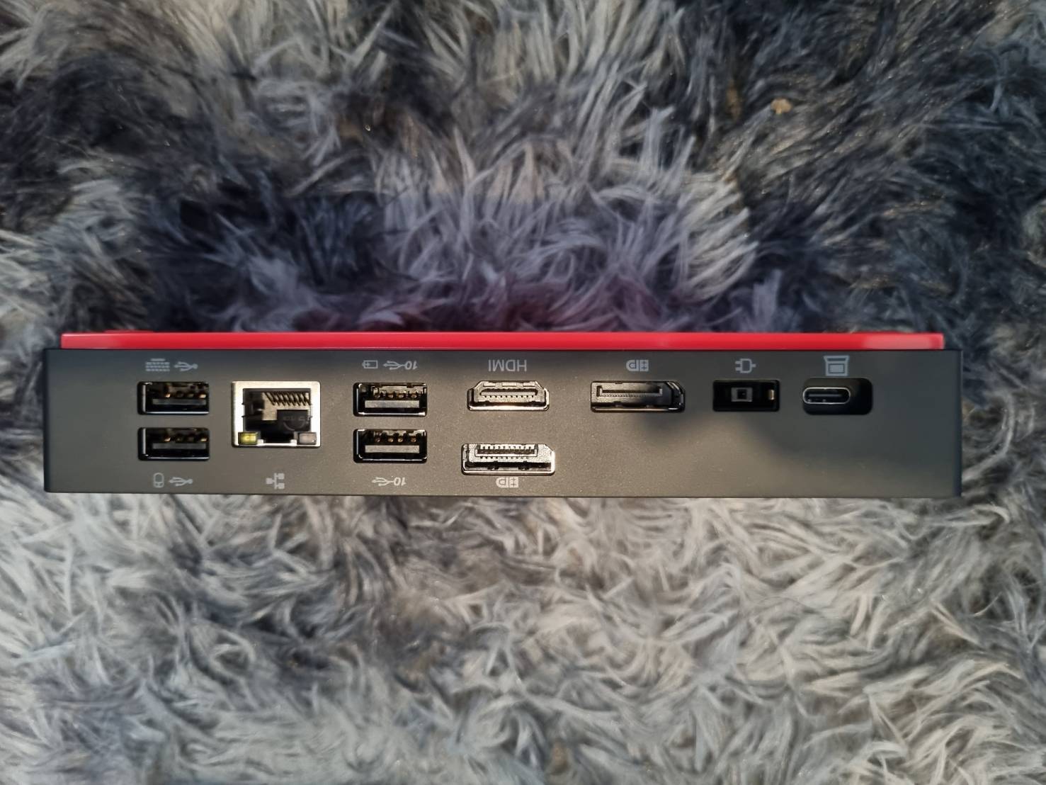 ThinkPad Universal USB-C Dock 40AY0090TW ของใหม่