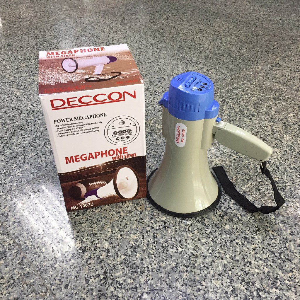 DECCON MG-1002U โทรโข่ง ขนาด 25 วัตต์ 6 นิ้ว มีเสียงไซเรน อัดเสียงได้ USB/SD CARD