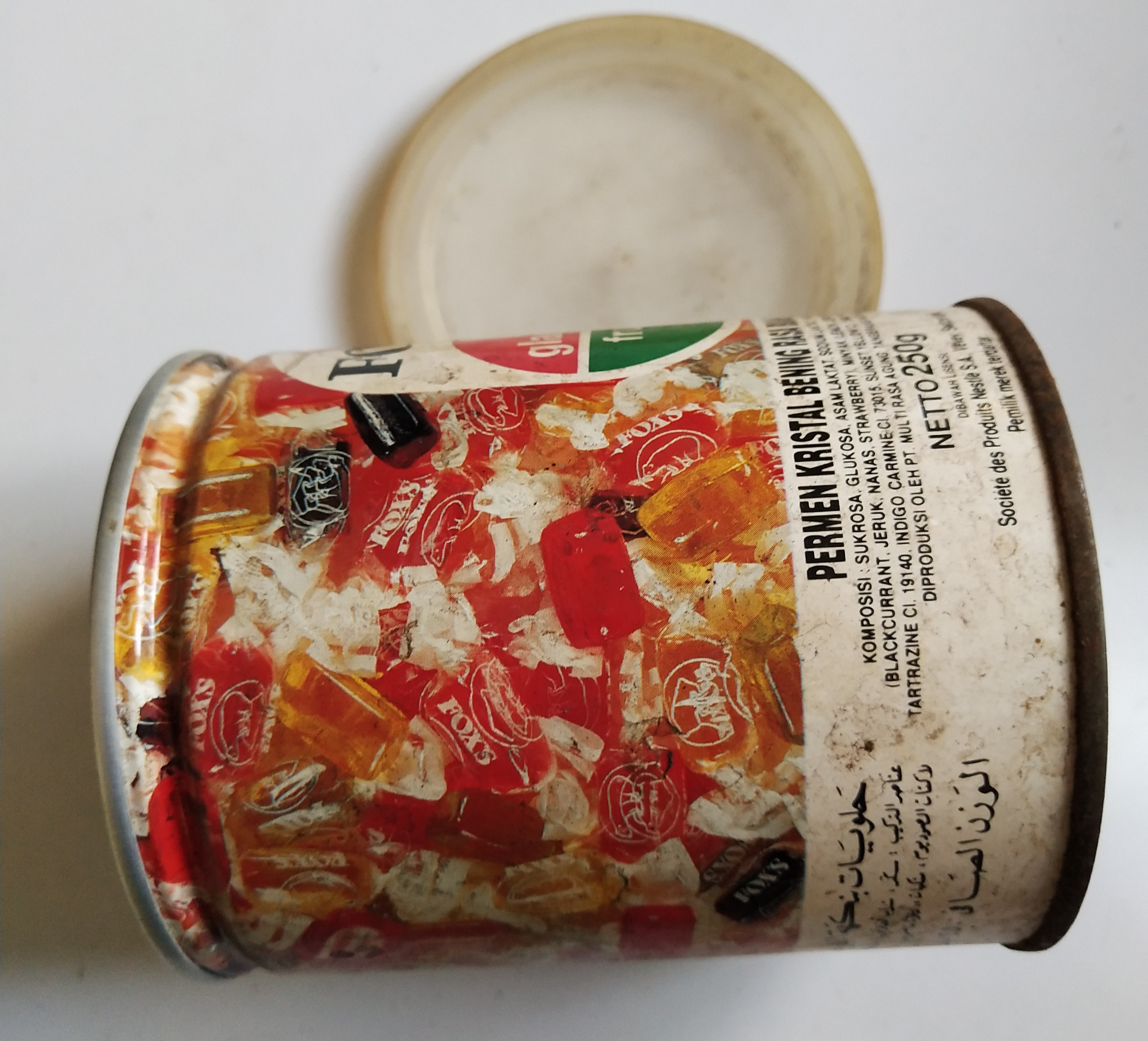 ของสะสม กระป๋องสังกะสี ลูกอมFOXS รสผลไม้ ของเก่าเก็บ ขายตามสภาพ ***มีฝา